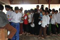 Antri Makan